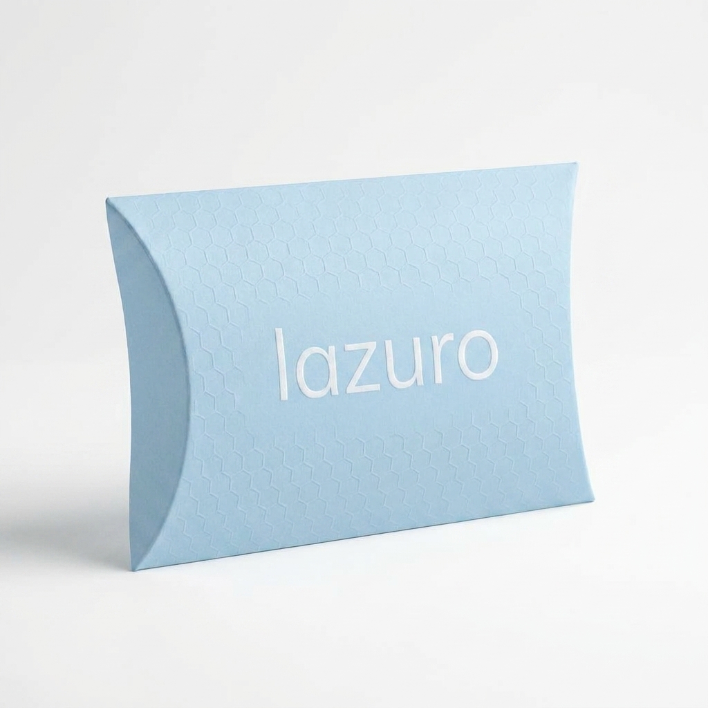 Фирменная упаковка Lazuro — pillow-box с логотипом